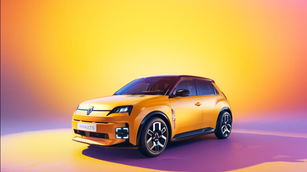 Renault R5 E-Tech 2025 ferdehátú