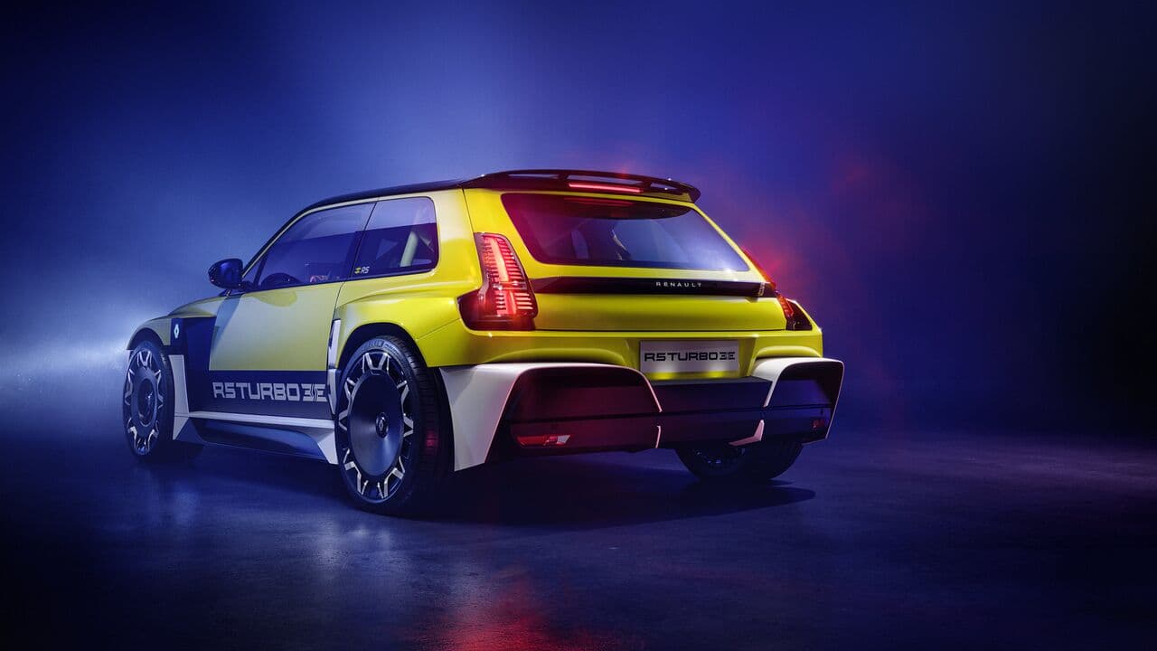 Renault R5 Turbo 3E 2025 ferdehátú